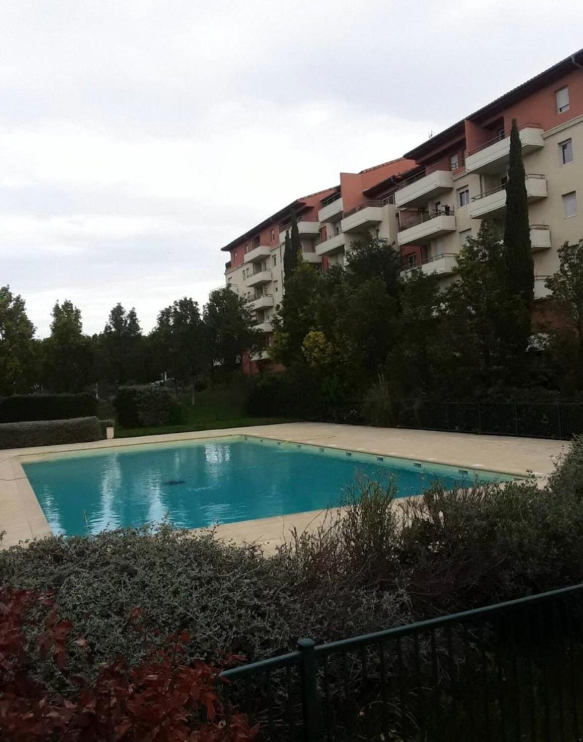 Appartement Spacieux Avec Piscine Marseille Exteriér fotografie